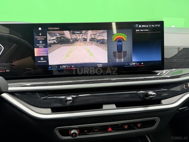 BMW X7-16