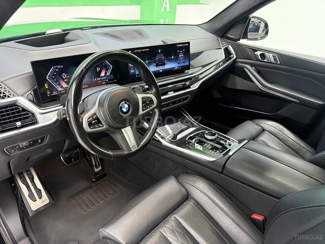 BMW X7-7