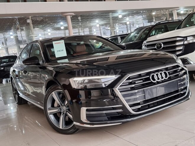Audi A8-2