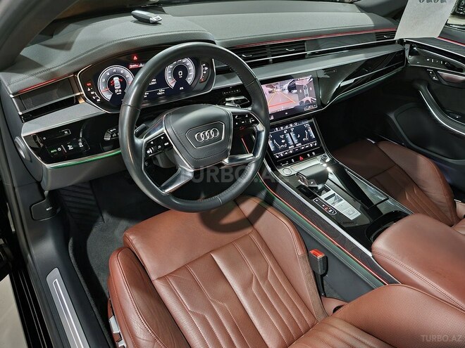 Audi A8-10