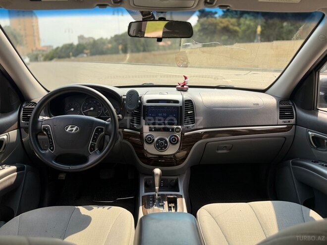 Hyundai Santa Fe-2