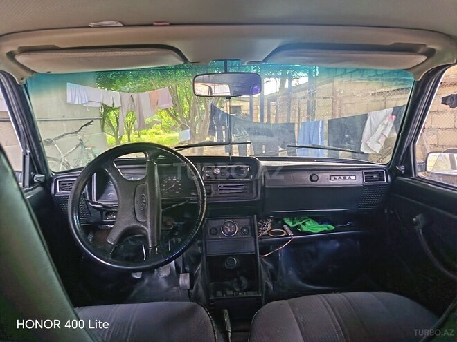 LADA (VAZ) 2107-4