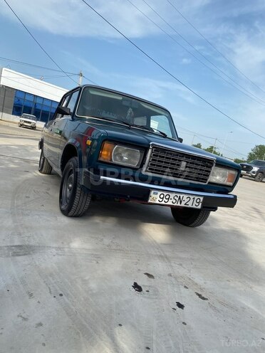 LADA (VAZ) 2107-13