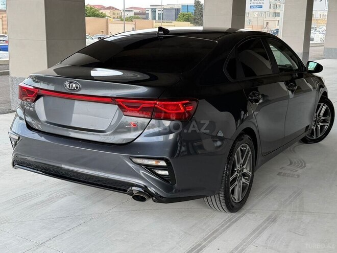 Kia Forte-10