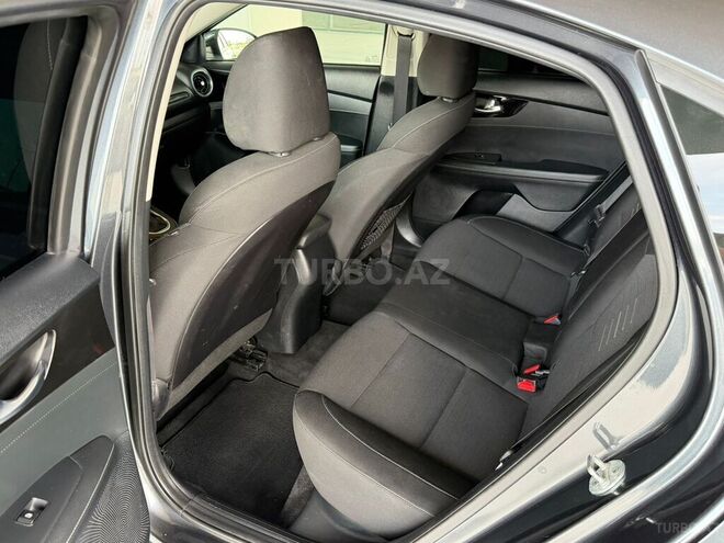 Kia Forte-17