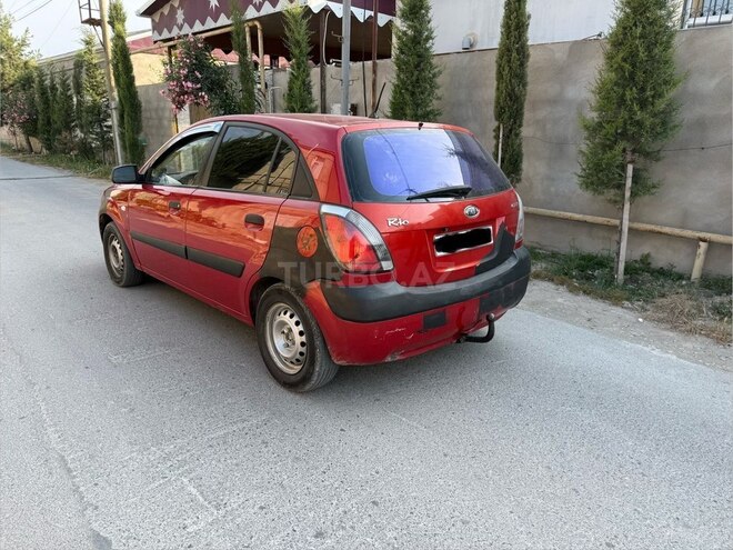 Kia Rio-4