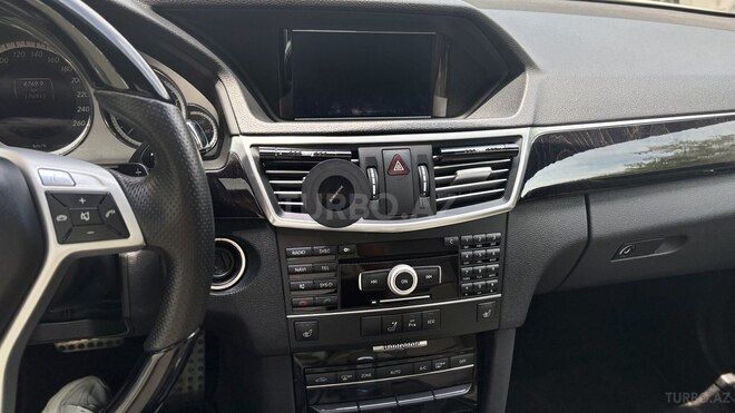 Mercedes E 250-15