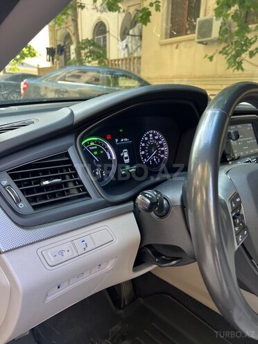 Hyundai Sonata-10