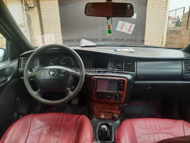 Opel Vectra-2