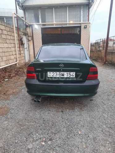 Opel Vectra-6