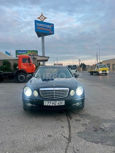 Mercedes E 220-2