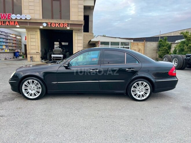 Mercedes E 220-4