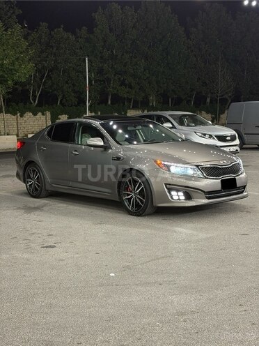 Kia Optima-3
