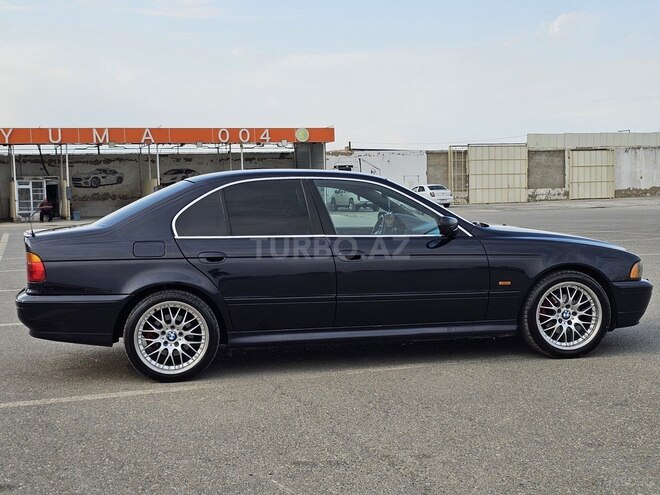 BMW 525-8