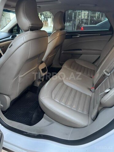 Ford Fusion (North America)-6