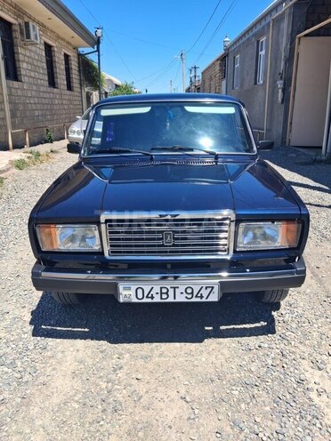 LADA (VAZ) 2107-1