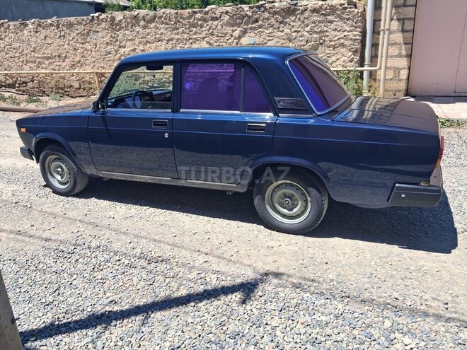LADA (VAZ) 2107-4