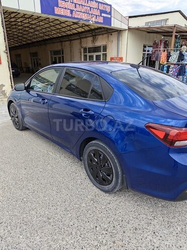 Kia Rio-2