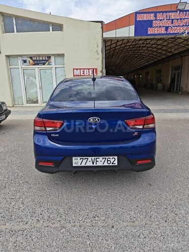 Kia Rio-4