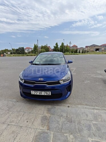 Kia Rio-1