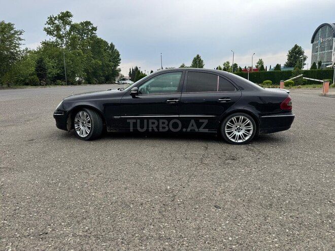 Mercedes E 220-3
