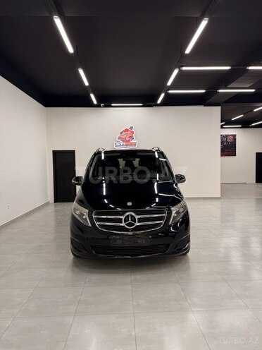 Mercedes V 250-1