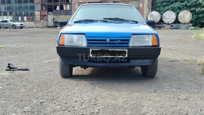 LADA (VAZ) 21099-1