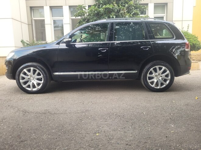 Volkswagen Touareg-3