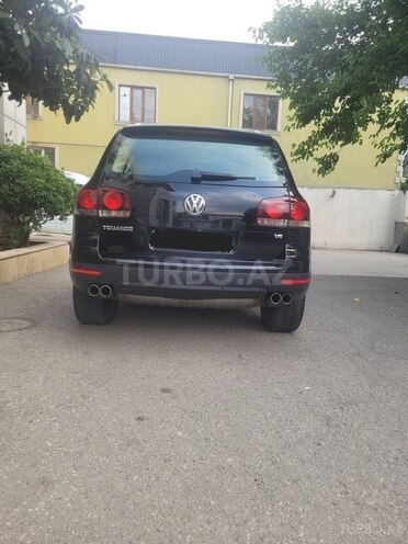Volkswagen Touareg-8