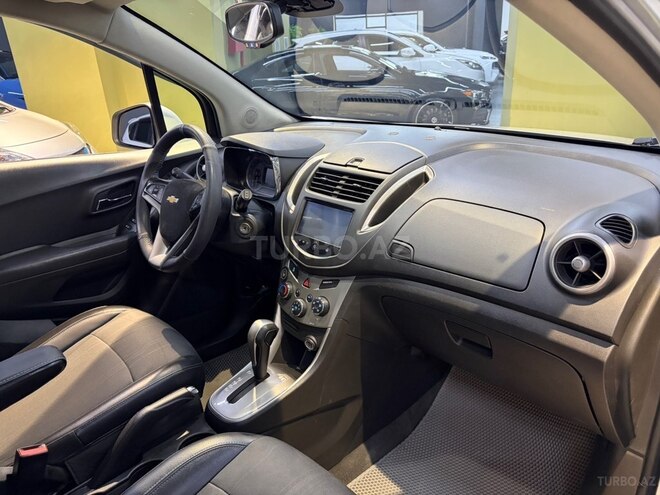 Chevrolet Trax-15