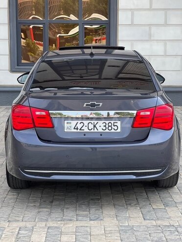 Chevrolet Cruze-8