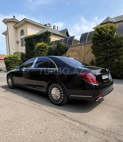 Mercedes S 600-11