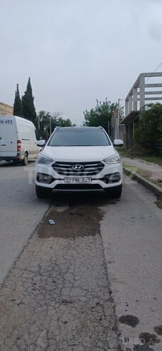Hyundai Santa Fe-15