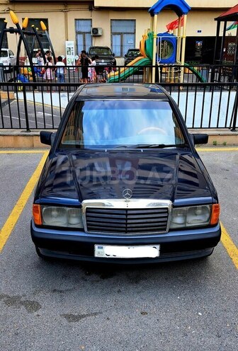 Mercedes 190-14