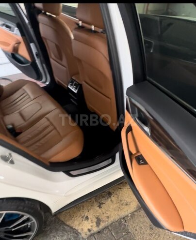BMW 530-6