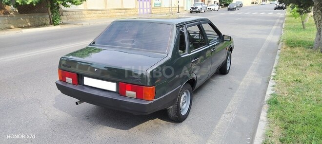 LADA (VAZ) 21099-8