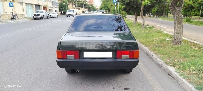 LADA (VAZ) 21099-9