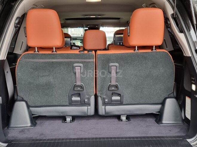Lexus LX 570-20