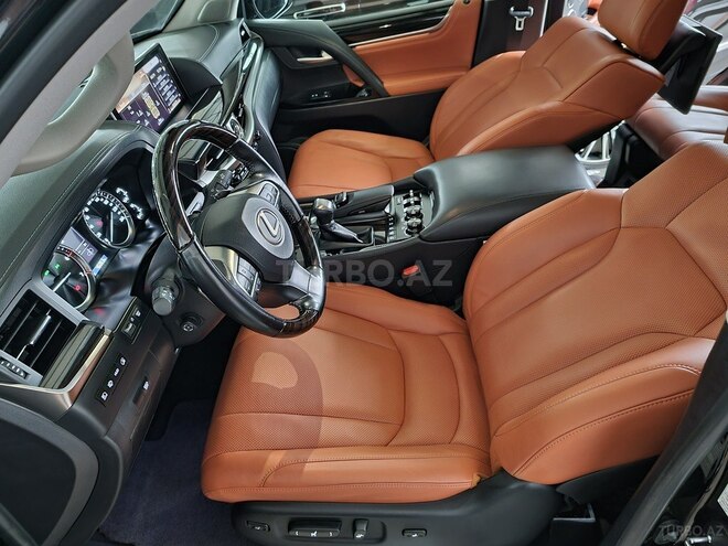 Lexus LX 570-12