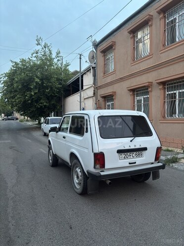 LADA (VAZ) Niva-4