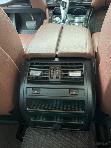 BMW 528-12