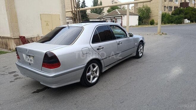 Mercedes C 200-10