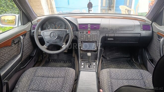 Mercedes C 200-16