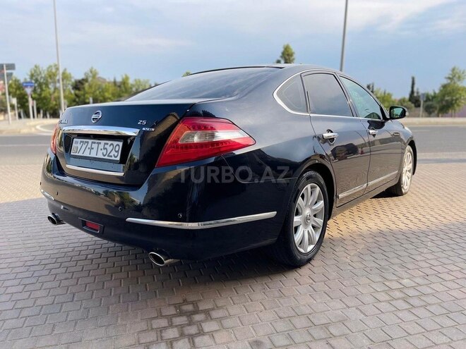 Nissan Teana-11
