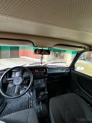 LADA (VAZ) 2107-3