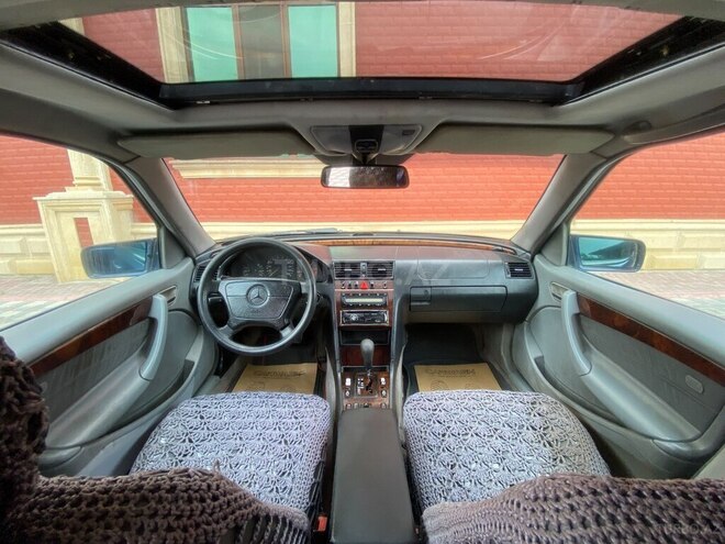 Mercedes C 220-17