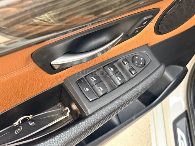 BMW 216-13