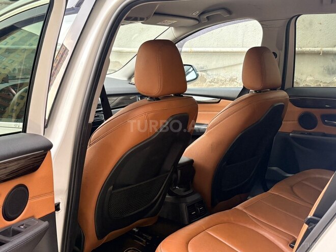 BMW 216-16