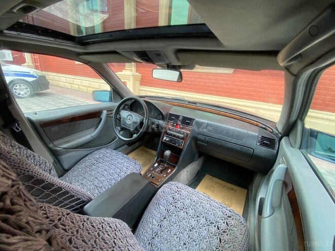 Mercedes C 220-18