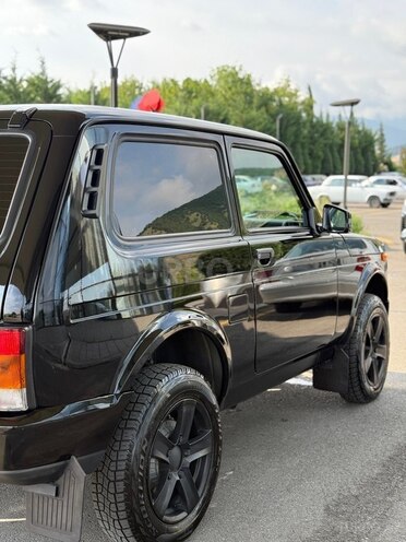 LADA (VAZ) Niva-4